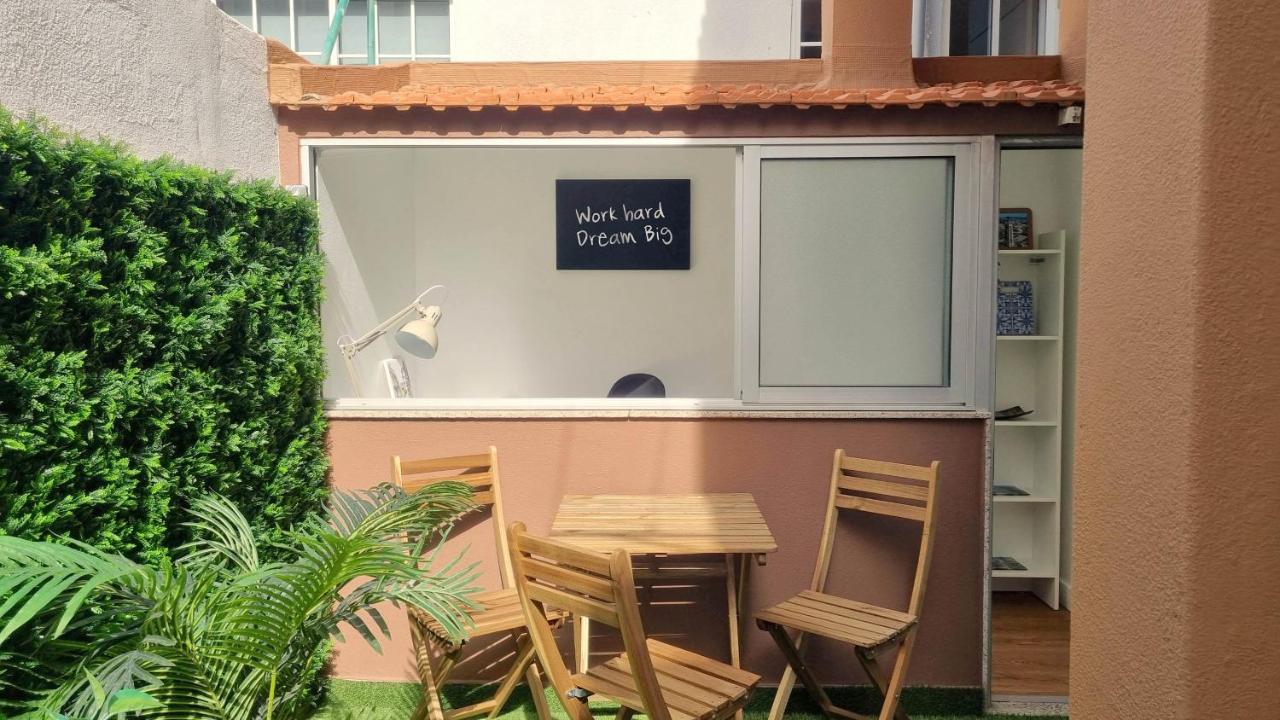 Afonso Galo Guest Apartments III Almada Exterior foto